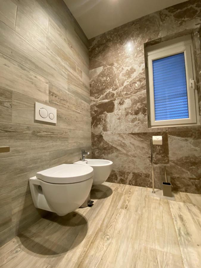 Comfort Apartament, Near The Beach Durrës Buitenkant foto